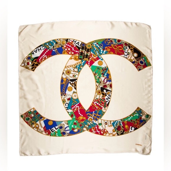 CHANEL Logo Interlocking CC’s Silk Scarf - Picture 1 of 8